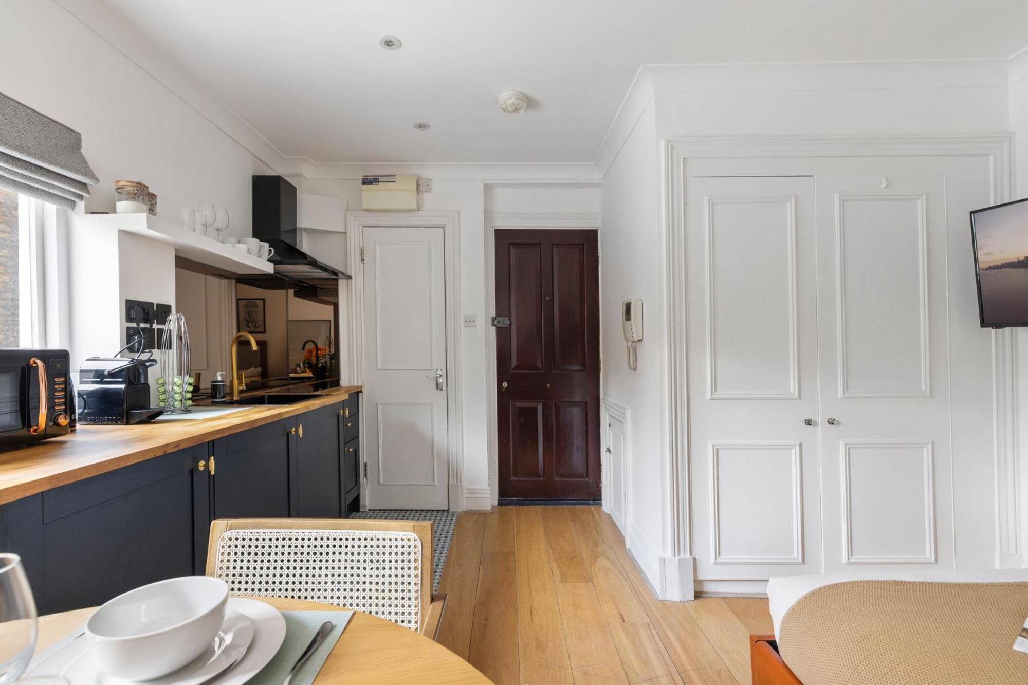 Luxurious Studio Retreat - La Reserve Knightsbridge London Exterior photo